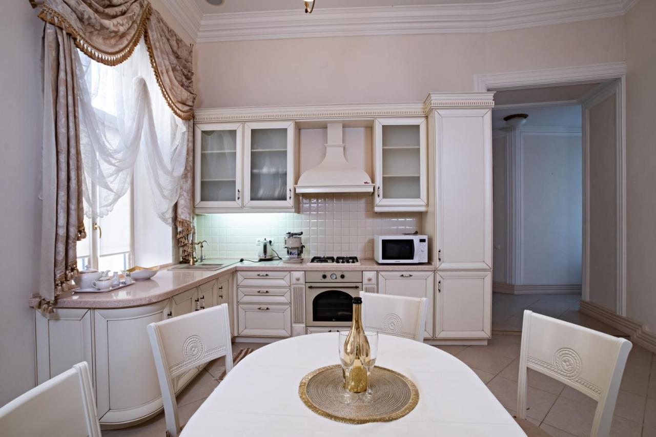 Bel Apartments Odesa Exterior photo